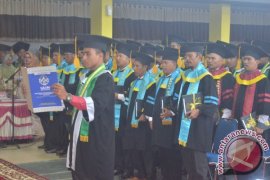 Wisuda IAIN Batusangkar Page 3 Small