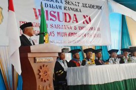 Sidang Terbuka Senat Akademik Dalam Rangka Wisuda XI Universitas Muhammadiyah Riau Page 2 Small