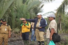 Kadisbun Inhil Tinjau Proses Pembangunan Tanggul Di Tekulai Hilir Page 4 Small