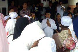 Bupati Edy Sambut Kedatangan 32 Jamaah Haji 