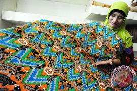 Kain Batik Khas Kayong Utara