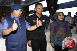 SBY minta Agus-Sylvi bersaing secara sehat
