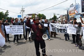 Aksi Demo Jurnalis Madiun