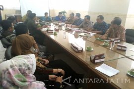 DPRD-Pemkab Situbondo Keberatan Penutupan Pabrik Gula