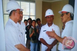 Proyek Penguatan Kantor Gubernur Sumbar Molor
