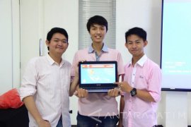 Mahasiswa-Ubaya Ciptakan Permainan Simulasi Bisnis Era MEA