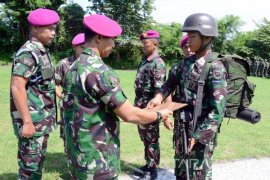 Brigif-1 Marinir Akhiri LDD Senjata Mesin Ringan 