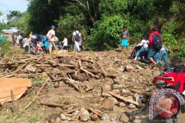Bencana tanah longsor kembali terjadi di Enrekang 