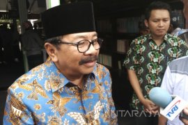 Gubernur Jatim Ingatkan Dokter Tidak Tinggalkan Tugas