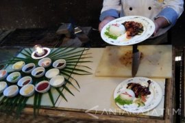 Merasakan Sensasi Ayam Bakar Beraroma Kopi (Video)
