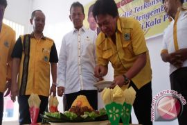 Partai Golkar Tapsel Santuni Anak Yatim