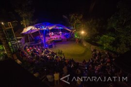 Andien-Marcell Janjikan Kedekatan dengan Penonton di Banyuwangi