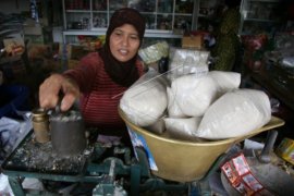  Kemasan Gula Pasir Bakal Dilengkapi Label Harga