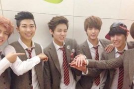 Bangtan Boys Berada Di Puncak Tangga Lagu Billboard 200