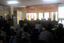 Dua Bakal Calon Perseorangan Penuhi Syarat Jumlah Dukungan Pilkada Pekanbaru