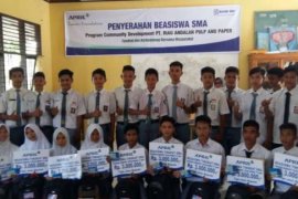 Komitmen Majukan Bangsa, RAPP Terus Dukung Pendidikan di Kuansing