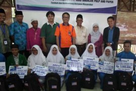 Termotivasi Beasiswa, Siswa Pelalawan Lanjutkan Pendidikan