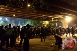 Polisi Tetapkan 13 Tersangka Terkait Penjarahan Minimarket di Penjaringan