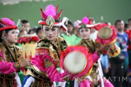 Kesenian Reog Kendang