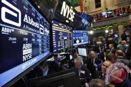 Wall Street berakhir menguat setelah testimoni Yellen