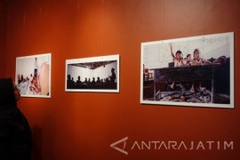 17 Seniman Ikuti Pameran "Obah Ora Owah" Lesbumi