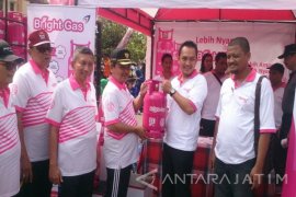 Pertamina-Pemkab Lumajang Deklarasikan Penggunaan Elpiji "Pink"
