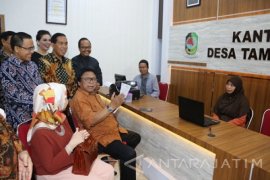 Oesman Sapta: Kampung Cerdas Banyuwangi Layak Ditiru