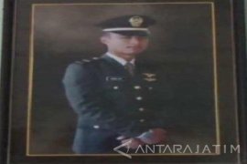 Keluarga Tunggu Pemulangan Jenazah Lettu Ginas