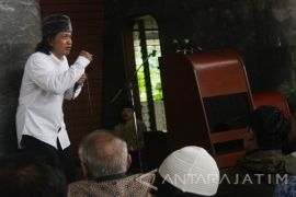 Pengajian Emha Ainun Najib