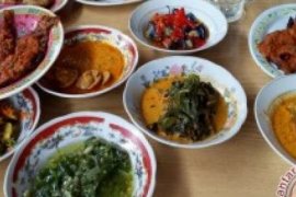 Antisipasi Mahalnya Cabai Di Pasaran, RM Padang Tekan Biaya Produksi