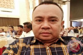 Sosok - Asghar Saleh Konsentrasi Cegah HIV/AIDS