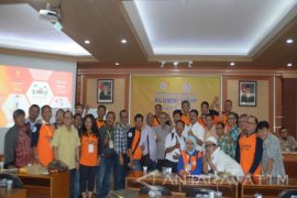Alumni Fisip Unair Diharapkan Bantu Program "Tracer Study"
