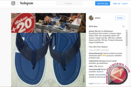 Hmmm, Birunya Payung Dan Sandal Jokowi, Apa Maknanya Ya?