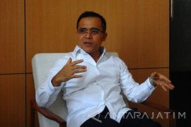 Bupati Anas Raih Marketeer Award 2016