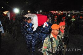 Jenazah Korban Pesawat Hercules C-130 Tiba