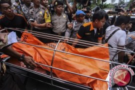 Tembak Tersangka Pelaku Pembunuhan Pulomas, Polisi Akui Pelaku Masih Hidup!!