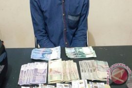 Kembali Penjual Obat Daftar G Di Bekuk