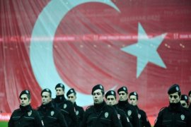 Pascapercobaan Kudeta, Pemerintah Turki Pecat 8.000 Pegawai Negeri 