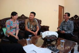 Warga Negara China jadi Direktur Es Krim di Bojonegoro