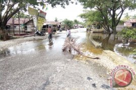 Banjir Aceh Singkil berangsur surut