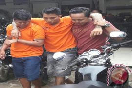 Polresta Banjarmasin Lumpuhkan "Raja Tega" Dengan Tembakan
