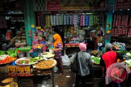 Stok Melimpah, Harga Sembako di Pekalongan Berangsur Turun