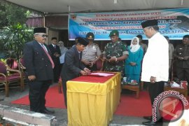 Camat Batipuh Selatan Diminta Kembangkan Potensi Danau Singkarak