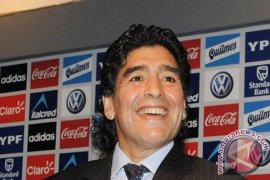 Maradona minta maaf kepada FIFA soal komentar "perampokan" di piala dunia