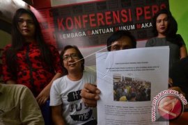 PROTES PEMBUBARAN PORSENI WARIA DI SOPPENG Page 1 Small