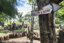 Mengunjungi Gua Jepang di Pulau Biak Page 2 Small