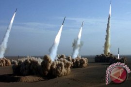 Gerilyawan Syiah Yaman Al-Houti luncurkan rudal ke kamp radar Saudi Arabia