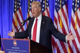 Amerika Serikat tidak dibiarkan menjadi "kamp migran", kata Donald Trump