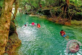 Gubernur : Pariwisata Menjadi Andalan Perekonomian Masa Kini