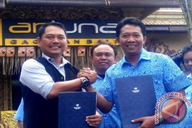 "Arjuna Gagapan Bali" Kerja Sama Blue Bird